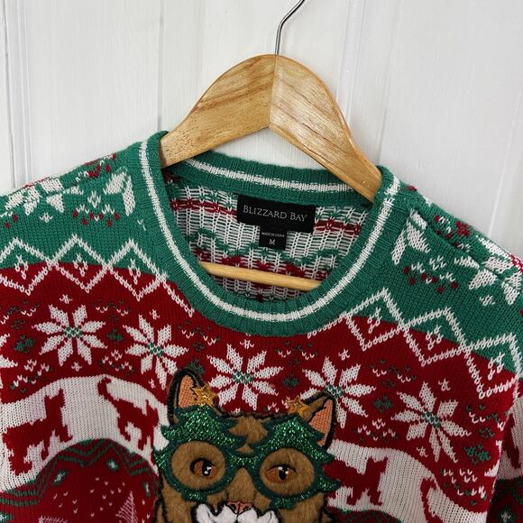 Unisex Blizzard Bay Ugly Christmas Holiday Sweater Red Green Cat M - Picture 2 of 4